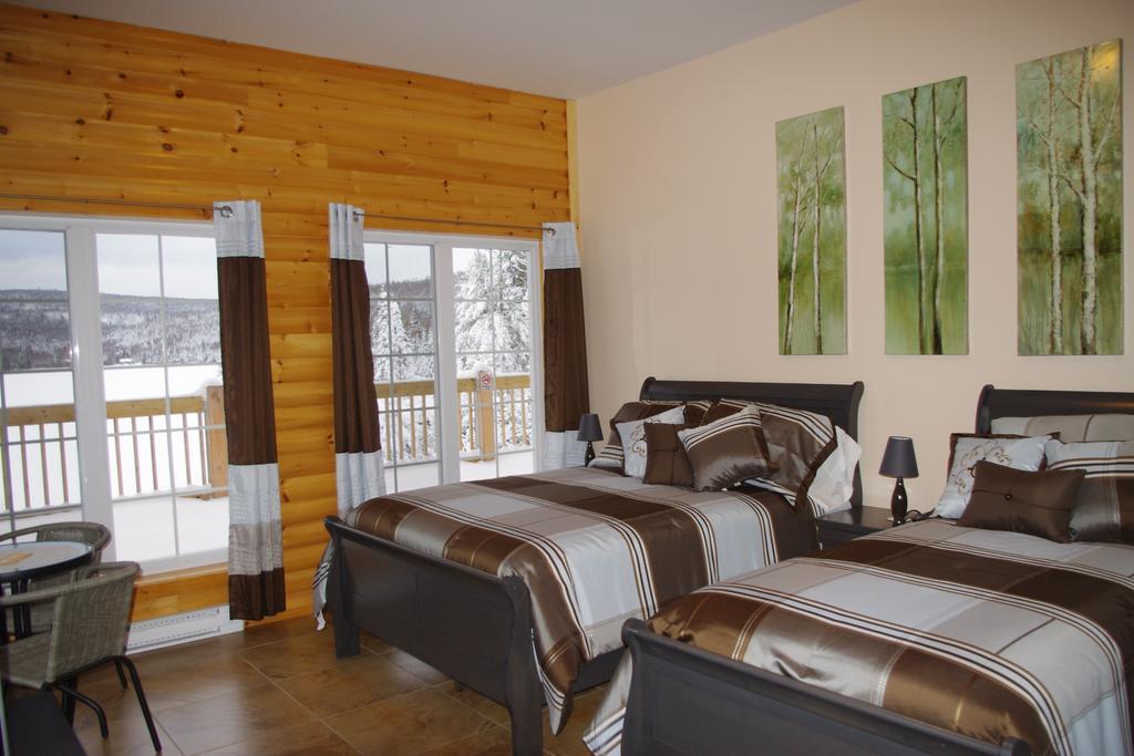Auberge La Taniere Tadoussac Szoba fotó