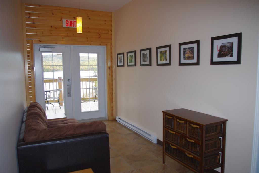 Auberge La Taniere Tadoussac Kültér fotó