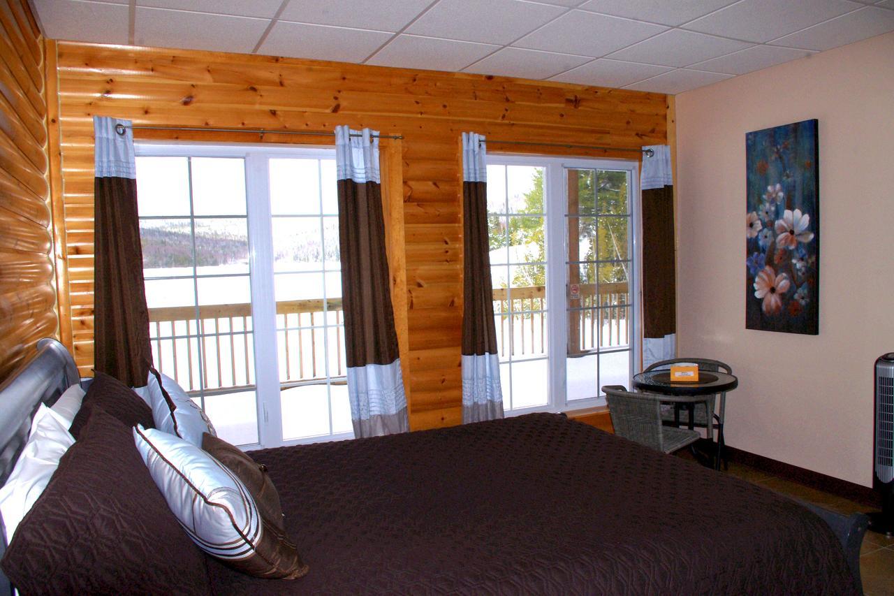 Auberge La Taniere Tadoussac Kültér fotó