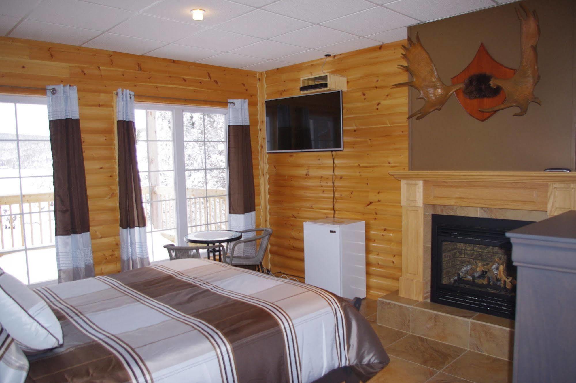 Auberge La Taniere Tadoussac Kültér fotó
